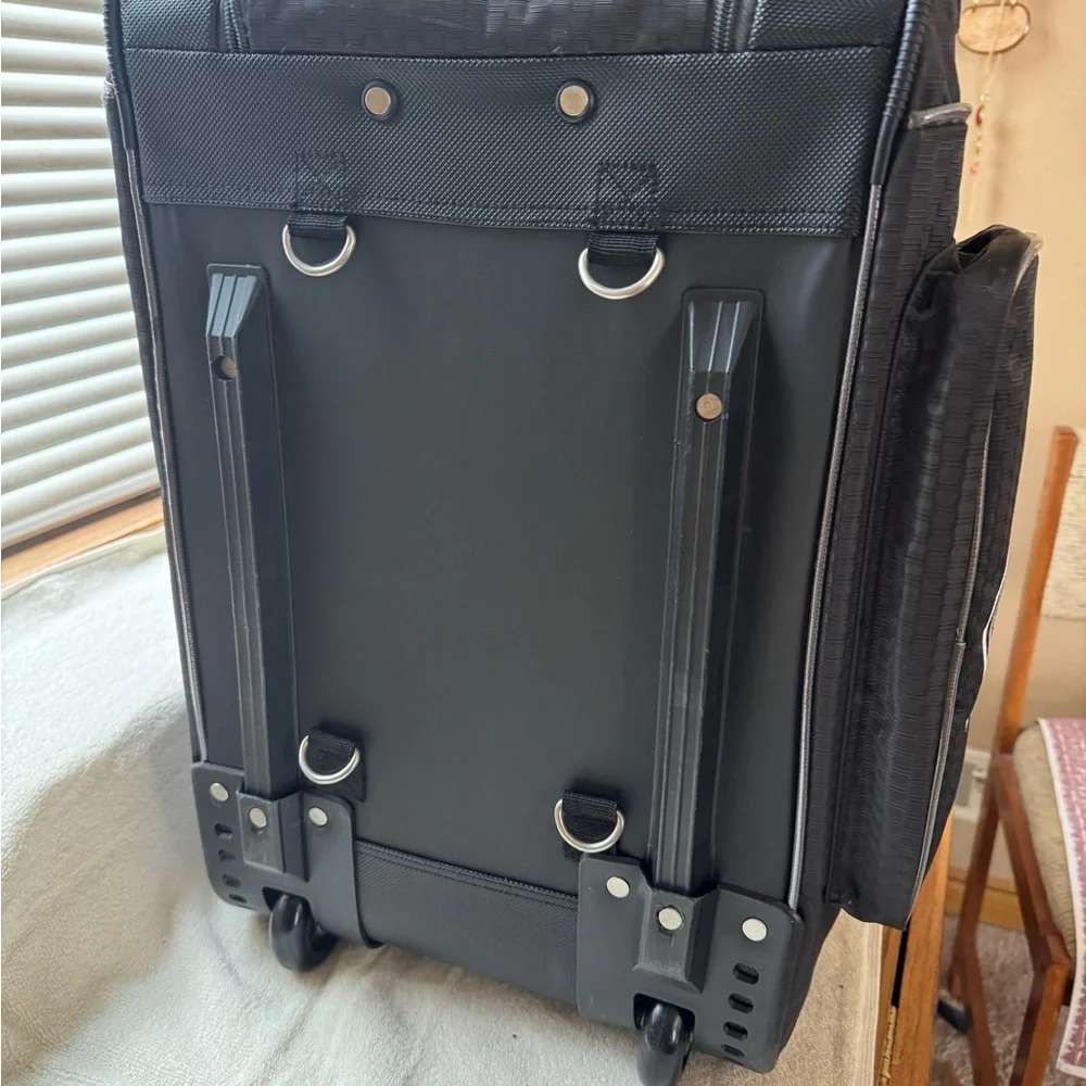 Harley Davidson Emblem Rolling/Carry On Duffle Luggage